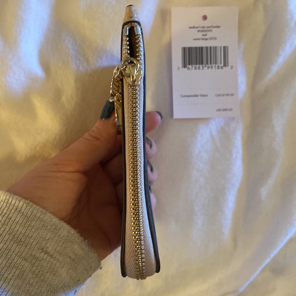 Kate Spade Wallet - Picture 3 of 4